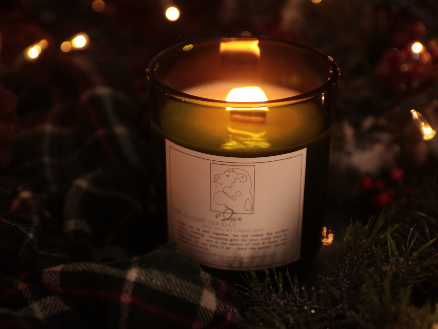 The Classic Holiday Candle